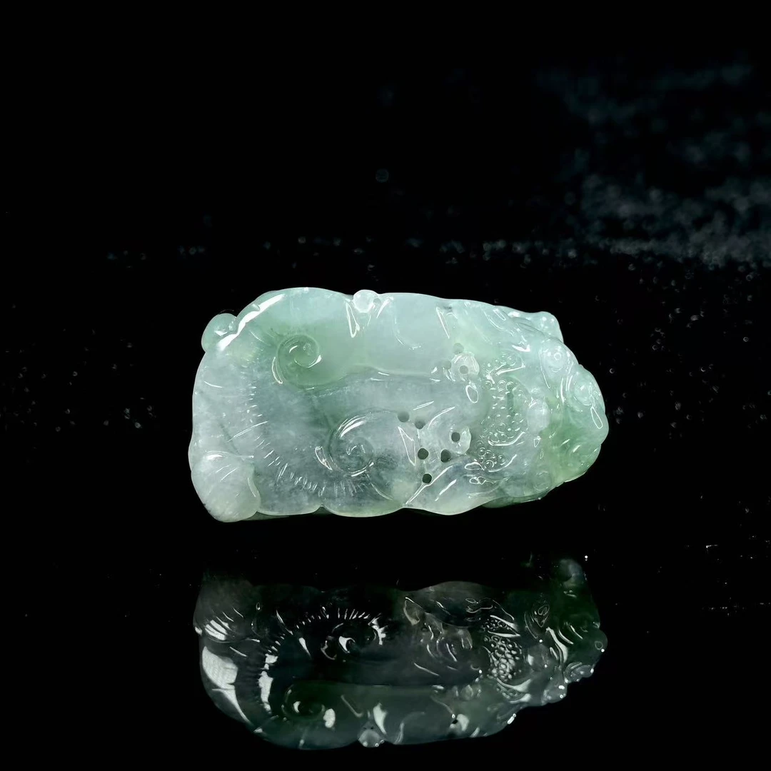 天然缅甸翡翠A货貔貅/ZHX25428/拍卖