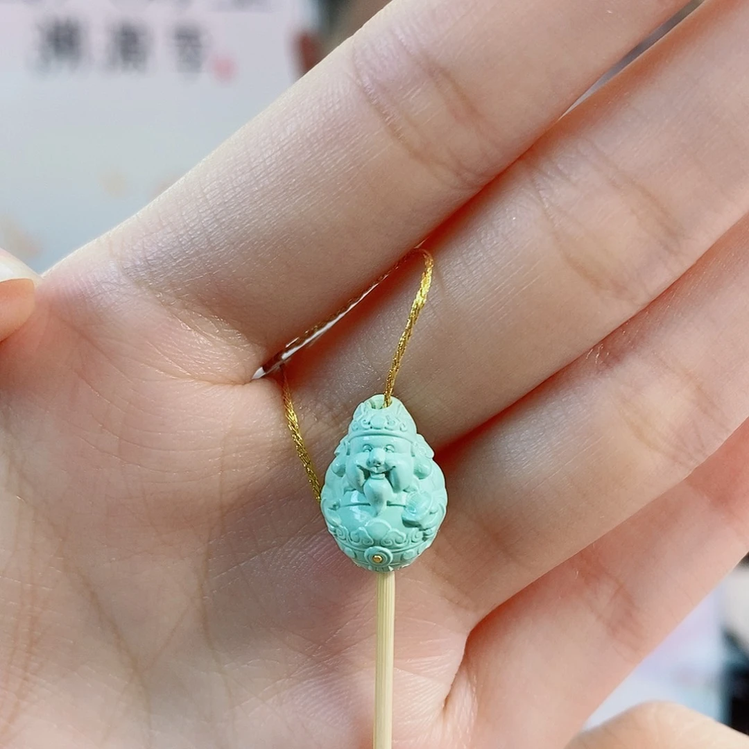 未镶嵌绿松石珠宝奇石
