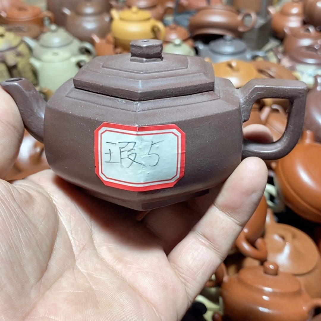 紫砂茶壶欢迎各位光临惠顾