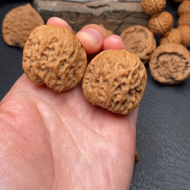 桃核把件全品33门墩