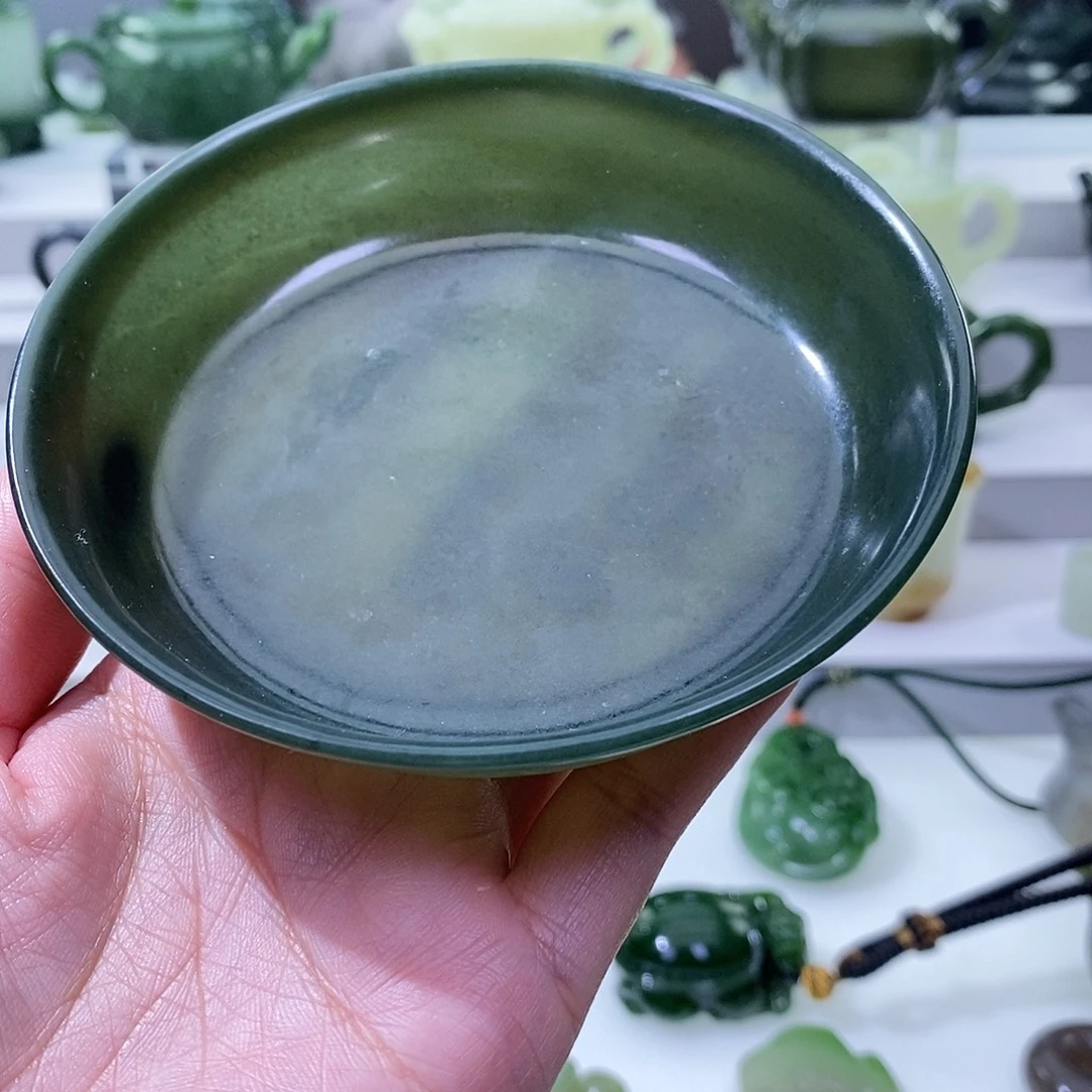 和田玉未镶嵌挂件盘子