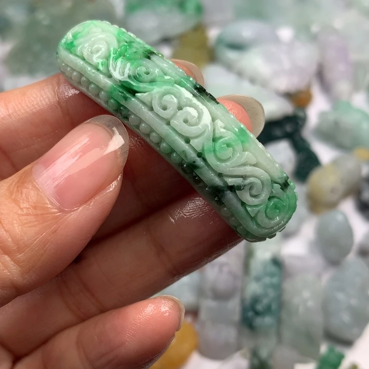 定制翡翠未镶嵌翡翠