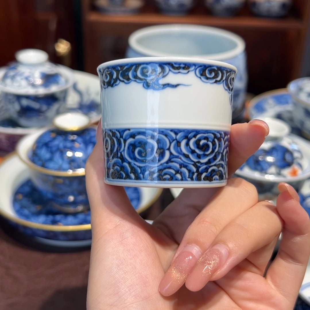 青花雯华堂手绘杯杯