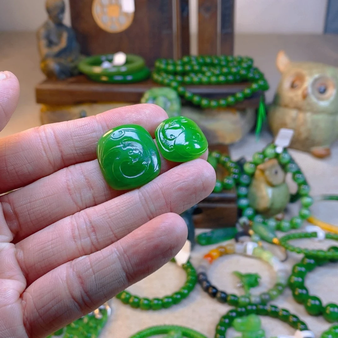 和田玉颈饰未镶嵌菠***^