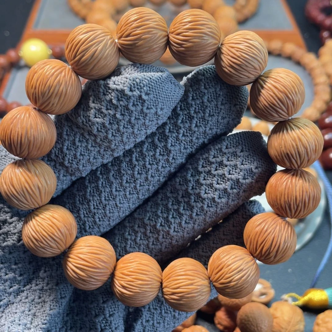 猴头核桃手串渔*者金丝16