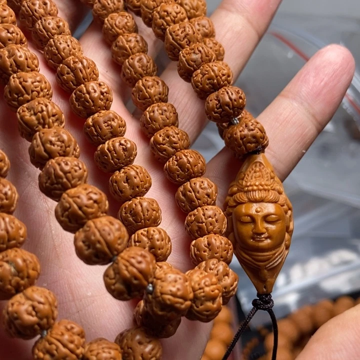 猴头核桃吊坠文玩手串