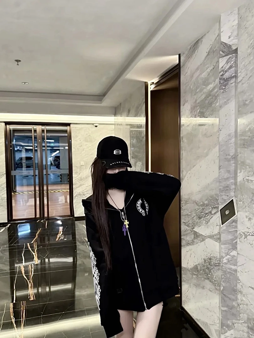 潮牌明星款十字架拉链连帽卫衣休闲外套