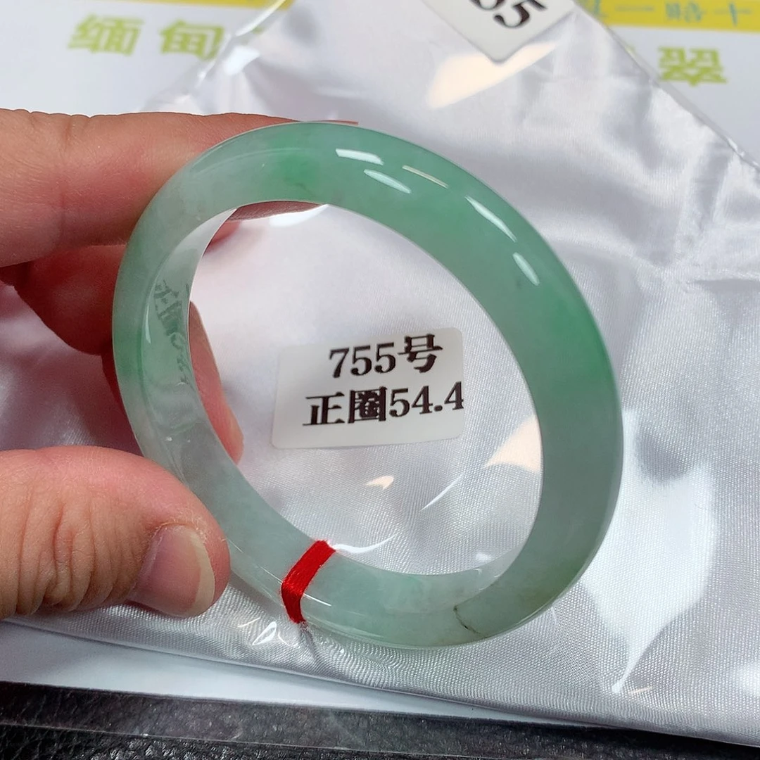 【闪购商品】未镶嵌手镯翡翠755号