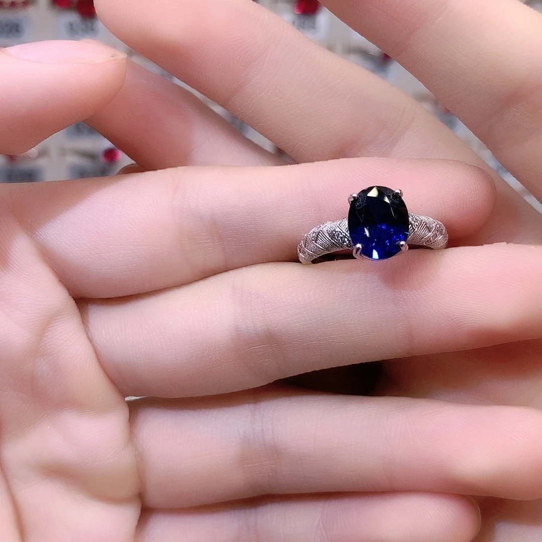蓝宝石戒指银S925镶嵌银色810