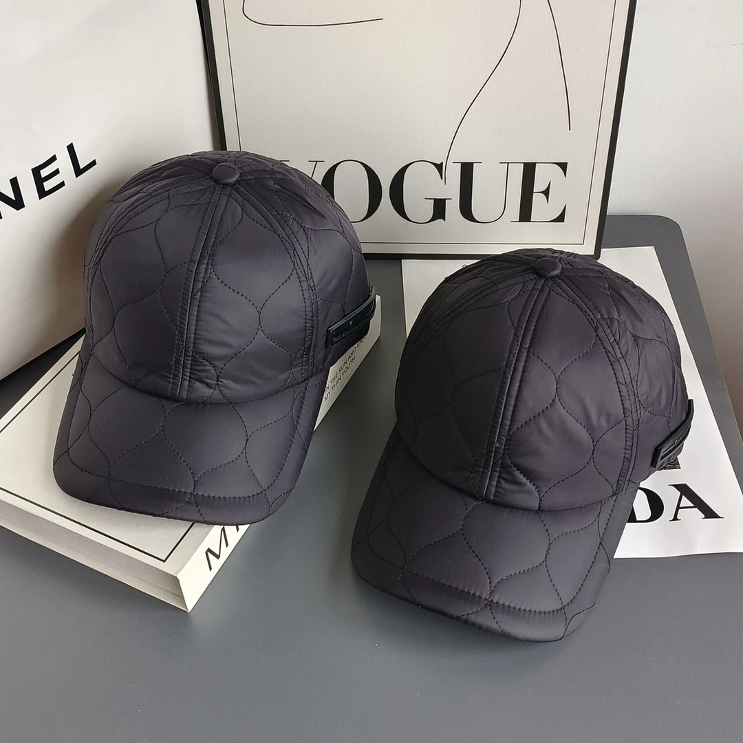 韩国冬季新款黑色夹棉棒球帽男女时尚百搭鸭舌帽显脸小户外保暖帽