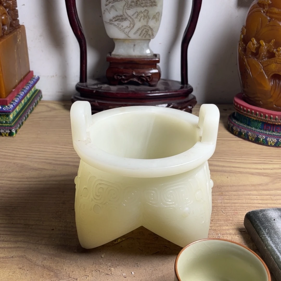 仿古闪购商品直播间工艺品1