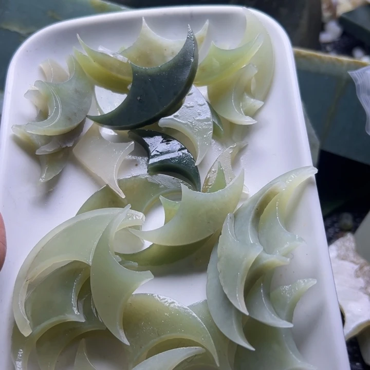 和田玉（糖玉）未镶嵌珠宝半成品