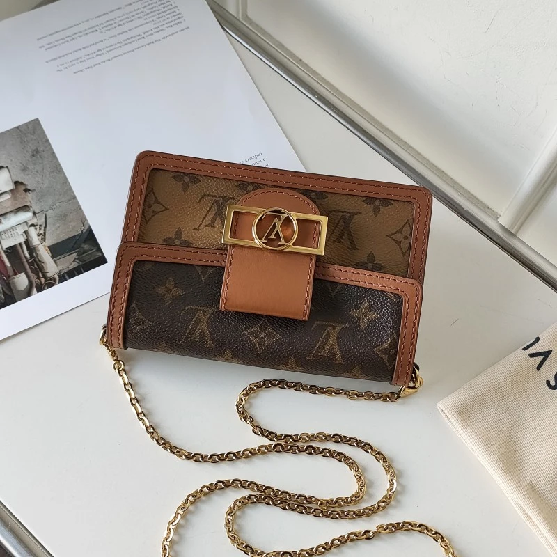 95新 LouisVuitton/路易威登 Azul-棕色老花woc mini斜挎包/53742