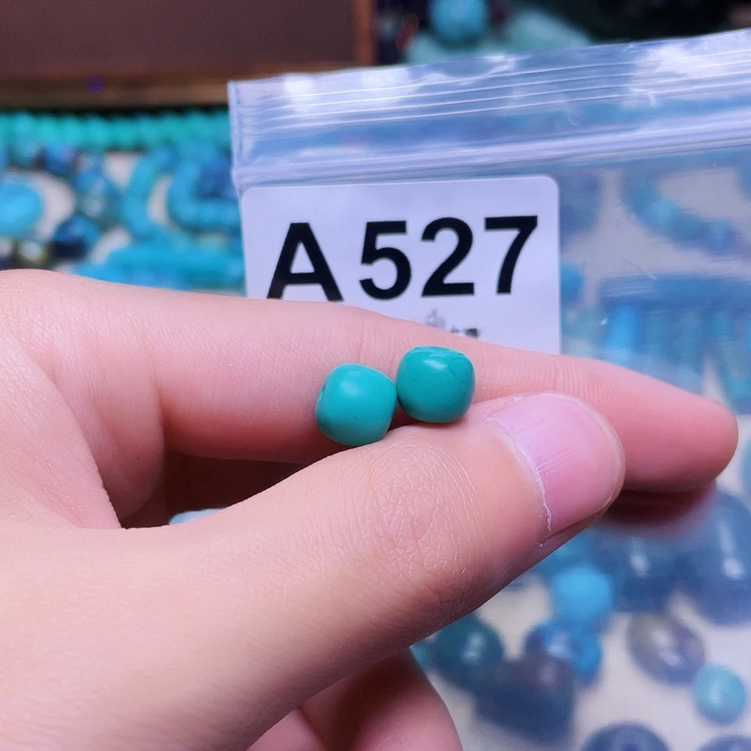 十堰原生态绿石头特色手工配饰