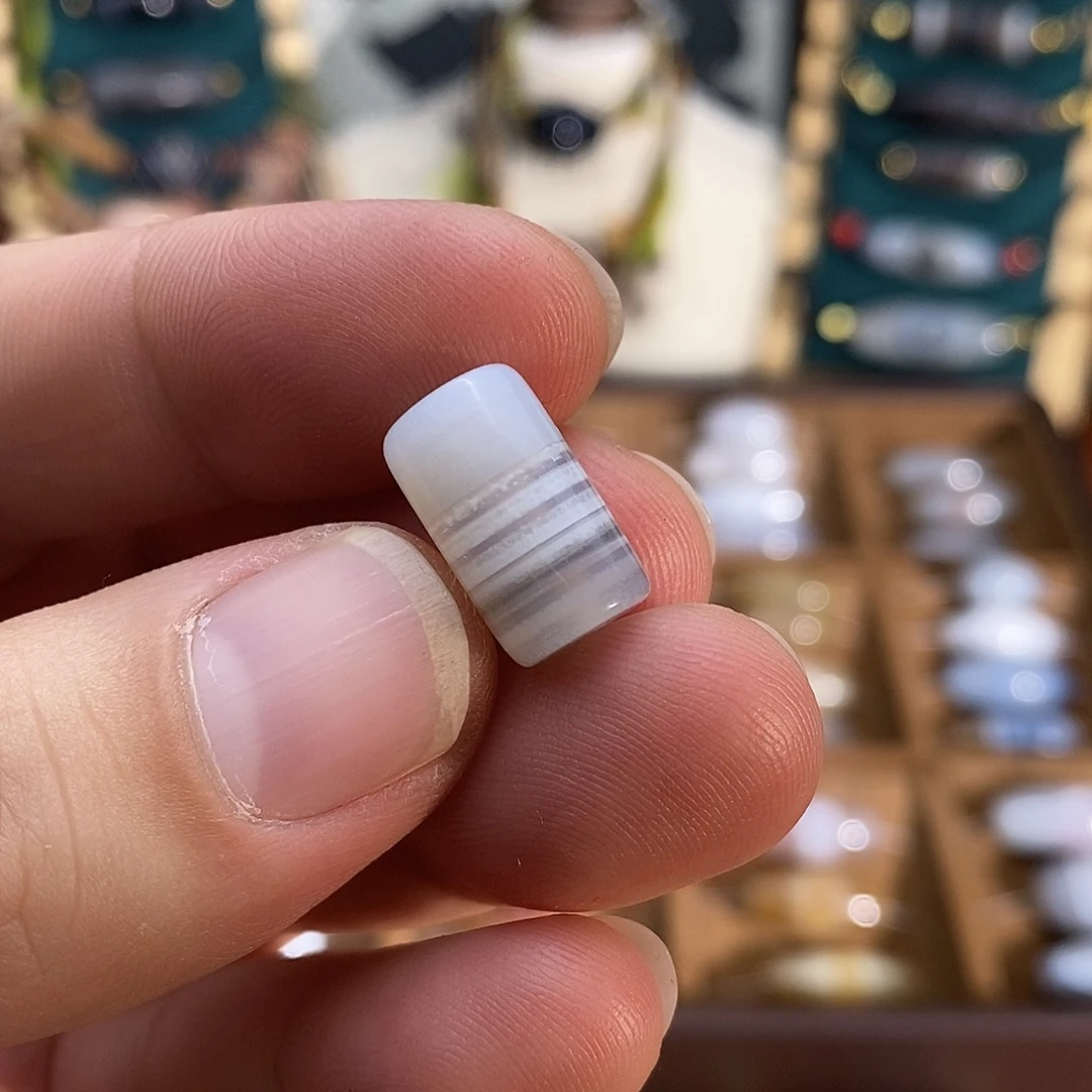 玛瑙/玉髓颈饰未镶嵌