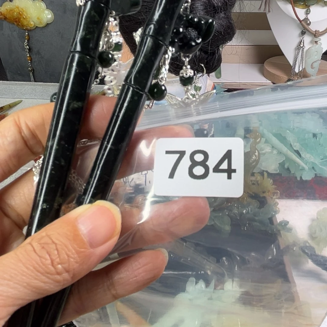 岫玉未镶嵌发饰晔*