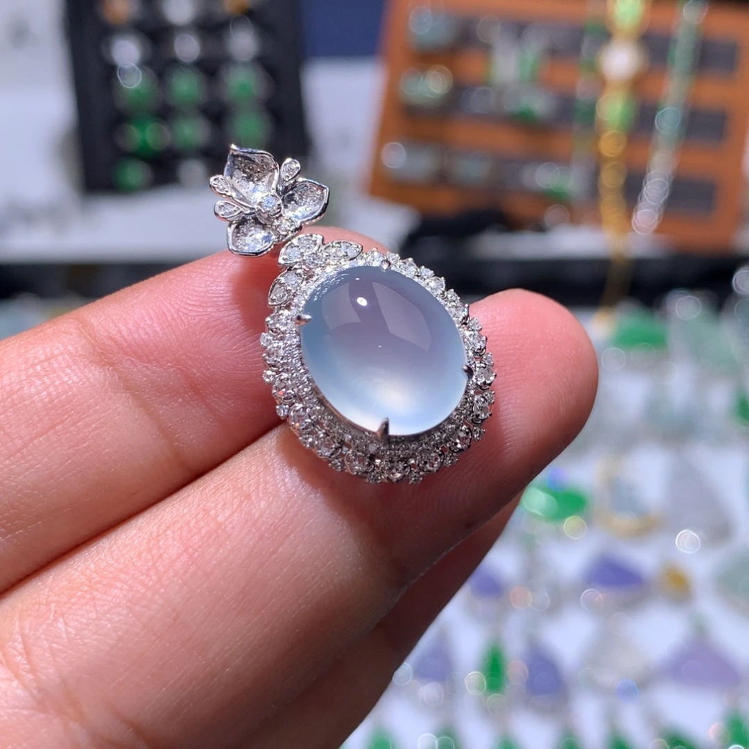 翡翠18K金镶嵌吊坠(不含链)