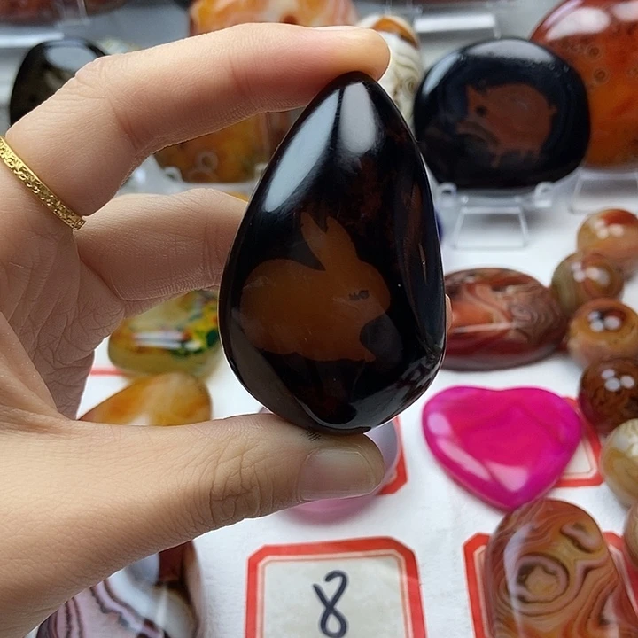 玛瑙/玉髓未镶嵌珠宝奇石