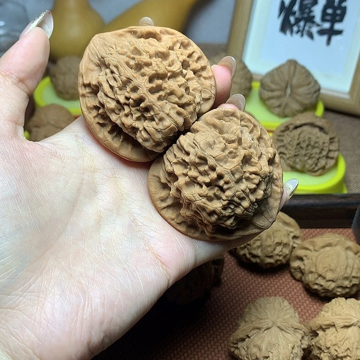 吊坠文玩核桃官帽