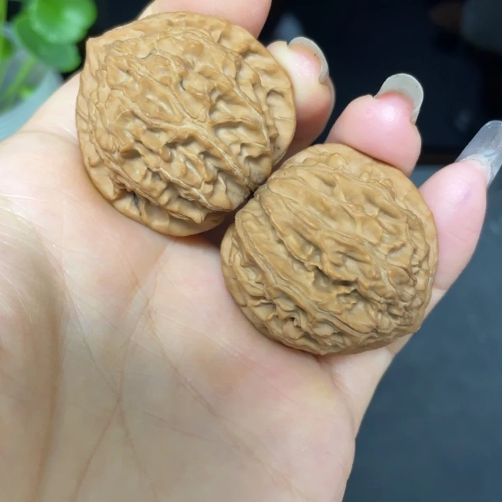 核桃把件秦岭核桃种植狮子头