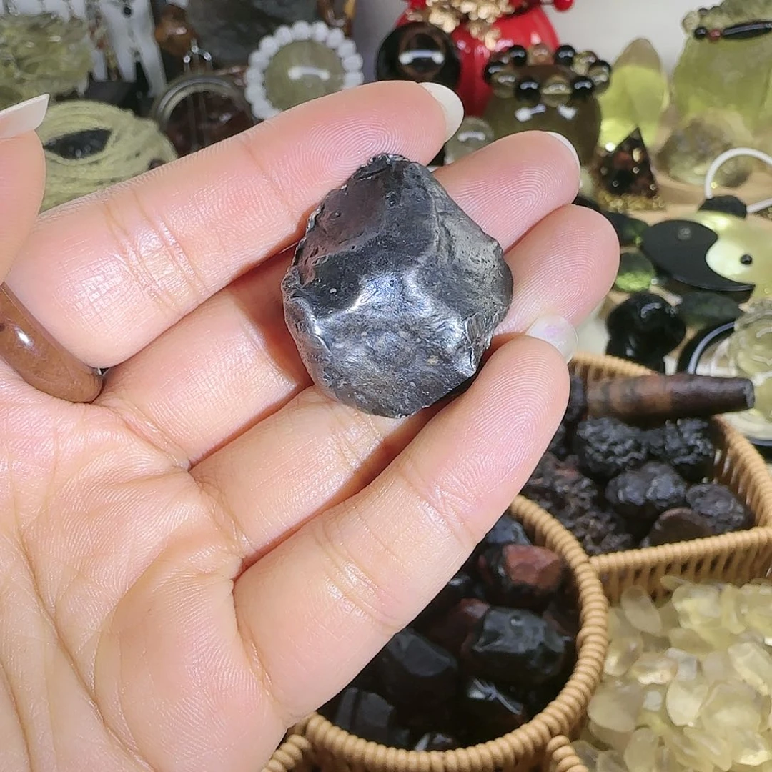 卡米尔天铁原石精品