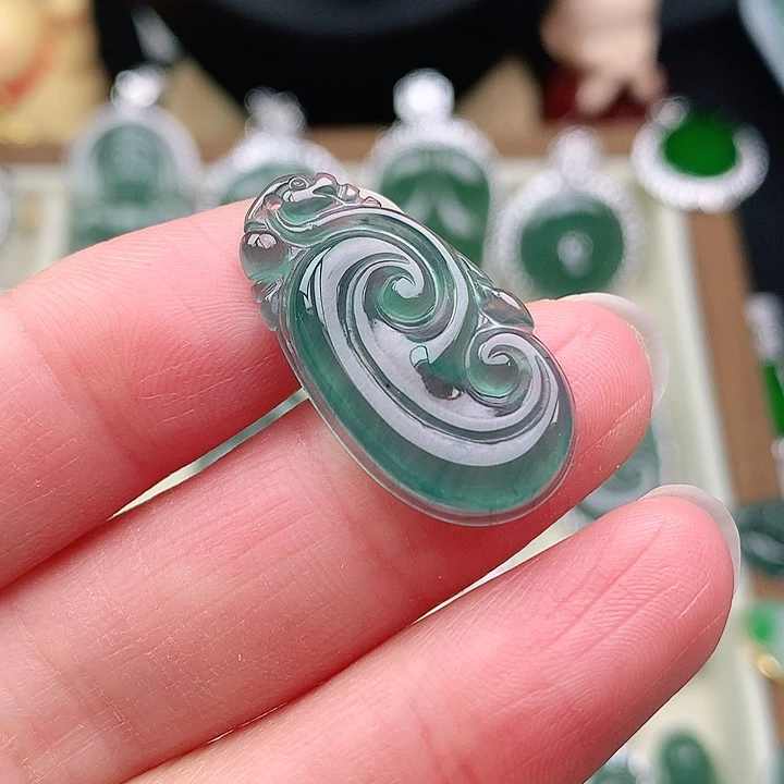 颈饰银S925镶嵌翡翠吊坠