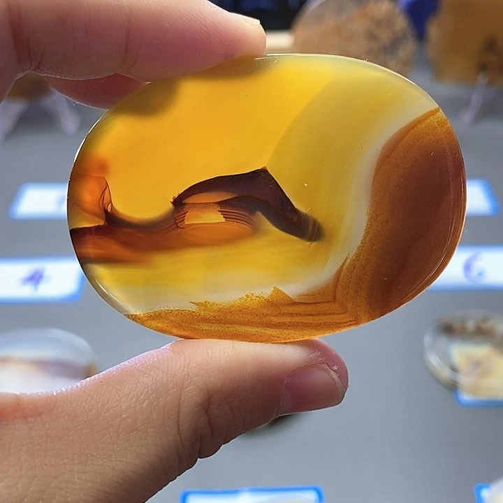 玛瑙/玉髓未镶嵌珠宝半成品