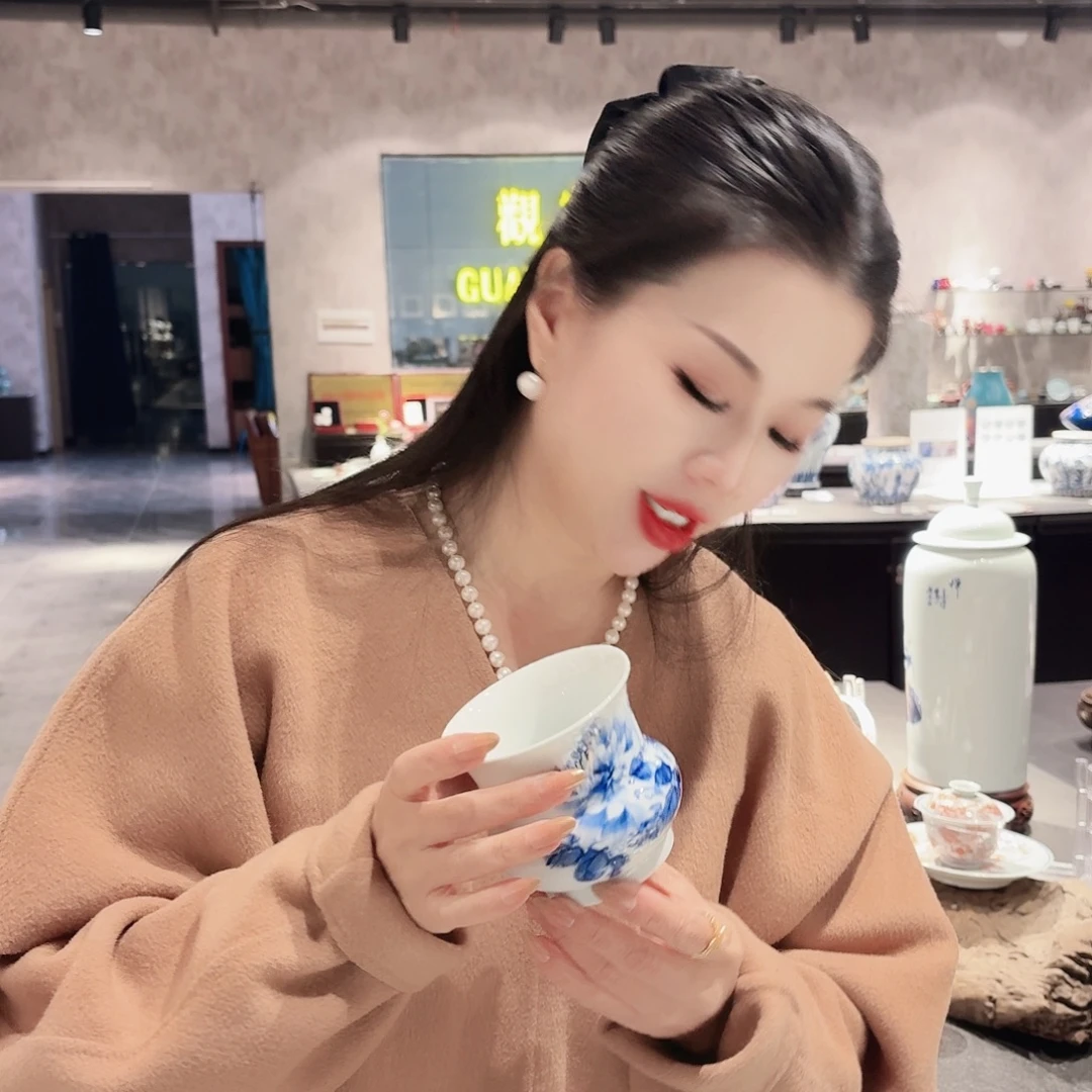 景德镇陶瓷手绘建水