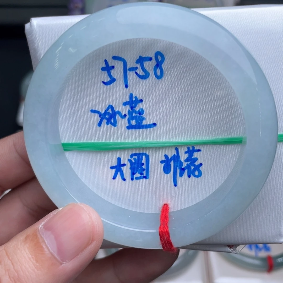 翡翠未镶嵌手镯翡翠手镯72