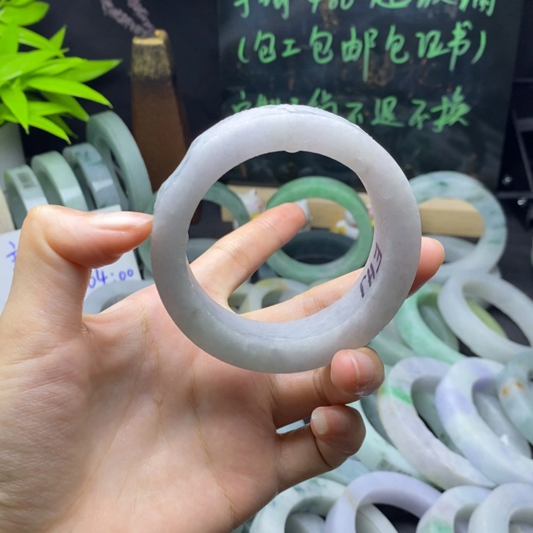 定制翡翠手镯未镶嵌