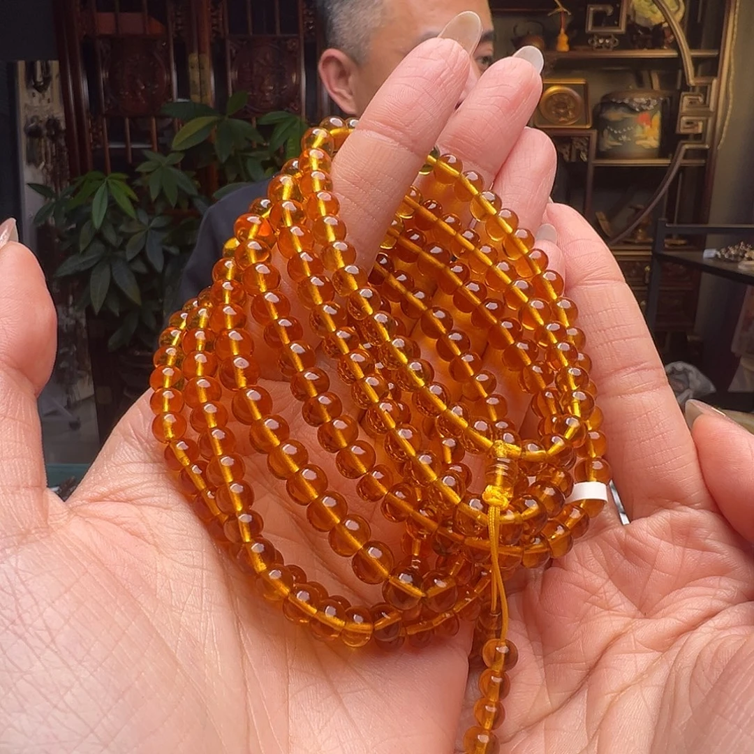 琥珀未镶嵌裸石抚顺琥珀20672六多样性发其一