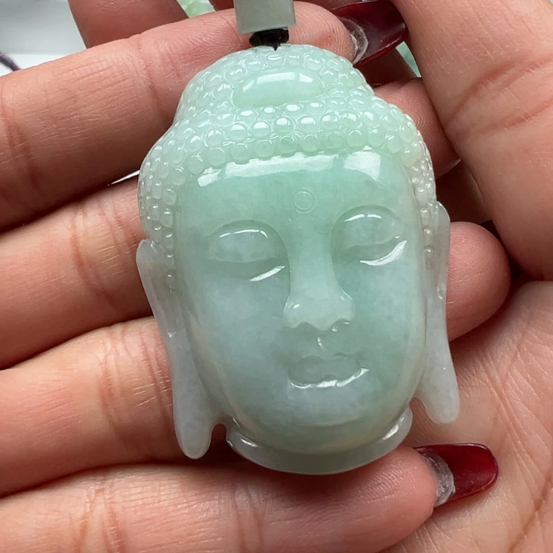 翡翠颈饰未镶嵌佛头