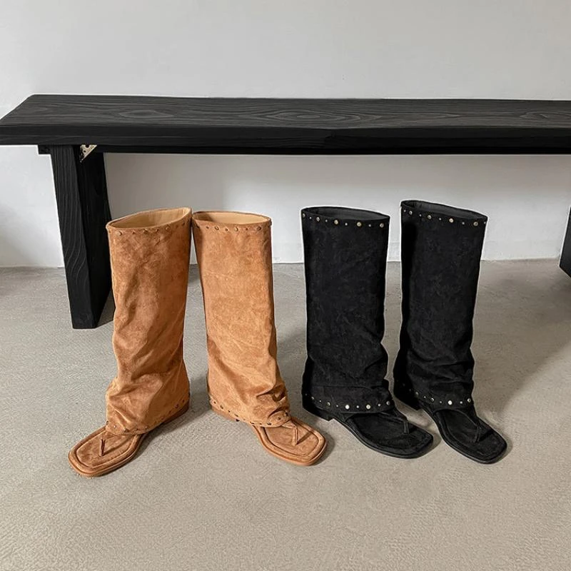 YUGE夹趾露趾靴 绒面复古波西米亚风铆钉裤管靴4.5cm