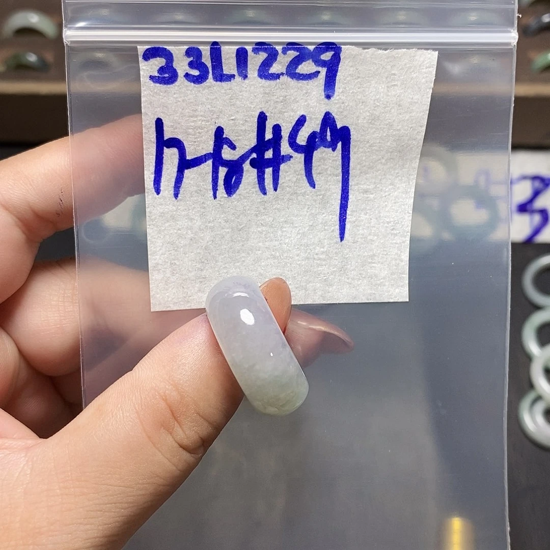 未镶嵌定制翡翠翡翠