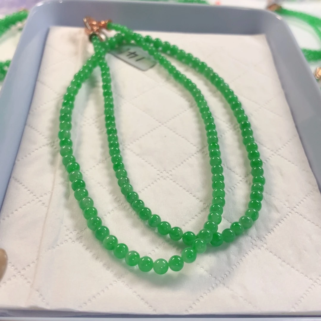 翡翠未镶嵌颈饰项链