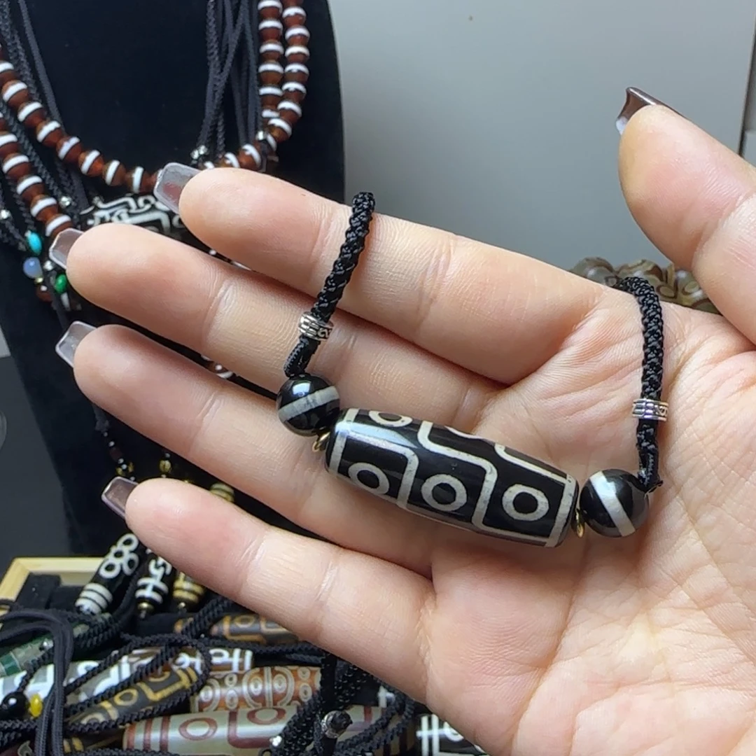 玛瑙/玉髓合金颈饰