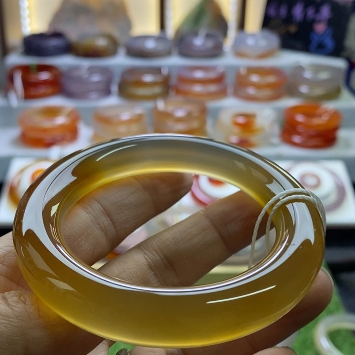 手镯玛瑙/玉髓未镶嵌