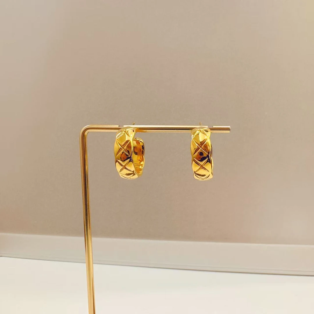 足金999轻奢菱格圈圈耳饰39