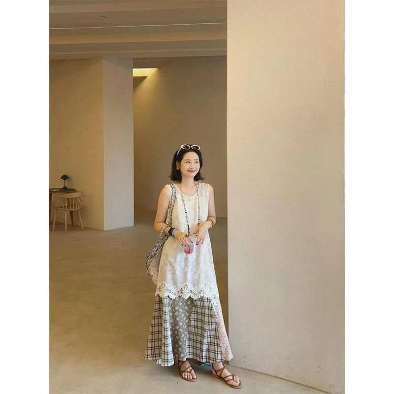 夏日穿搭名媛气质范轻奢高级感上衣法式度假风时尚半身裙两件套女