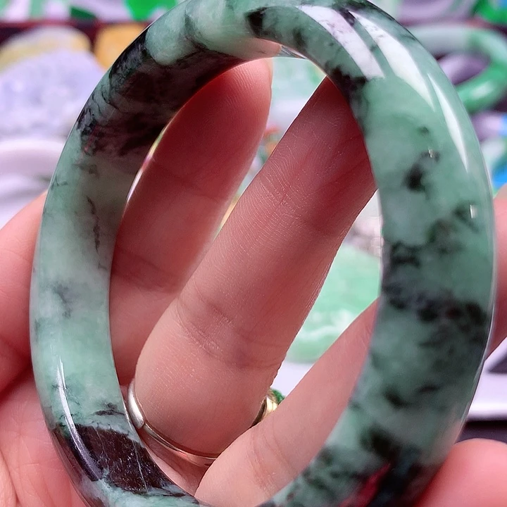 未镶嵌手镯翡翠翡翠