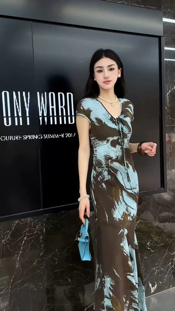 高腰短袖长裙A字裙常规连衣裙时尚显瘦轻奢旗袍裙提花优雅