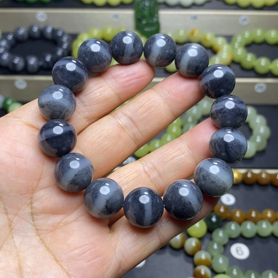 和田玉未镶嵌手串