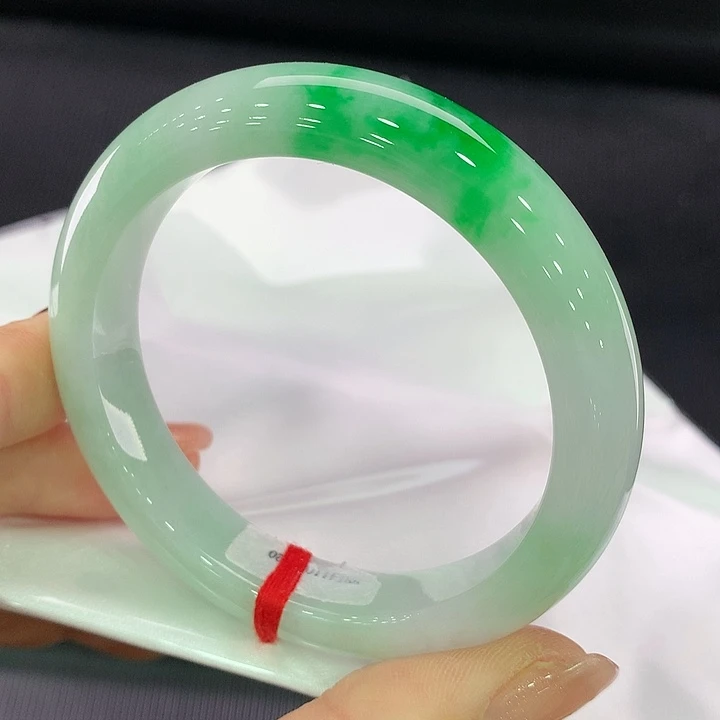 翡翠手镯未镶嵌正圈54.5