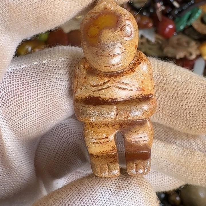 未镶嵌和田玉挂件