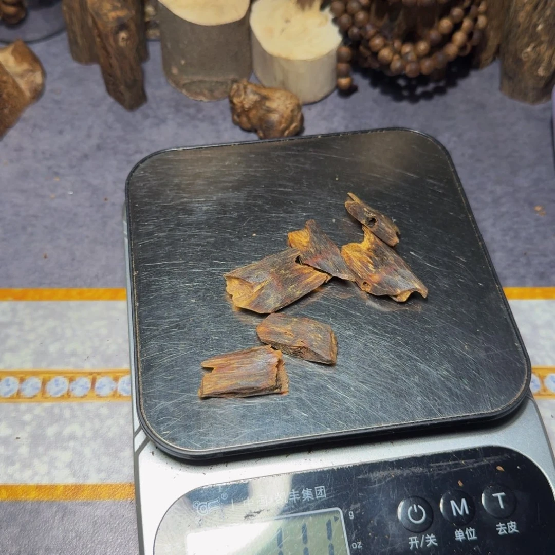 J***y木陆河小叶原材料熏香