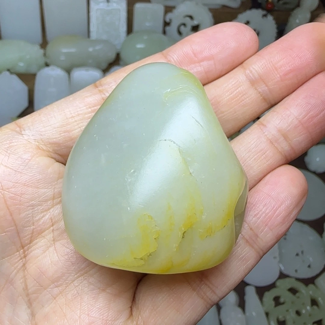和田玉未镶嵌挂件靠山110g