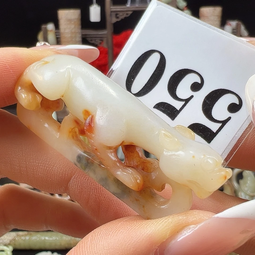 董***会和田玉未镶嵌挂件