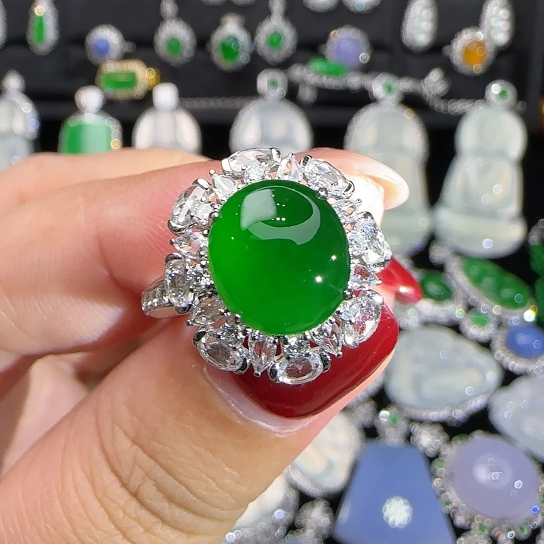 翡翠18K金镶嵌戒指天然翡翠