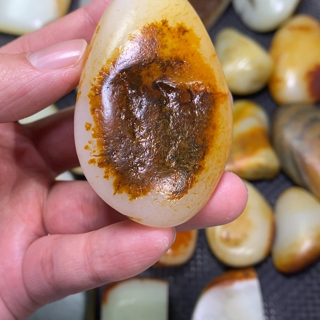 一***主定制和田玉未镶嵌和田玉