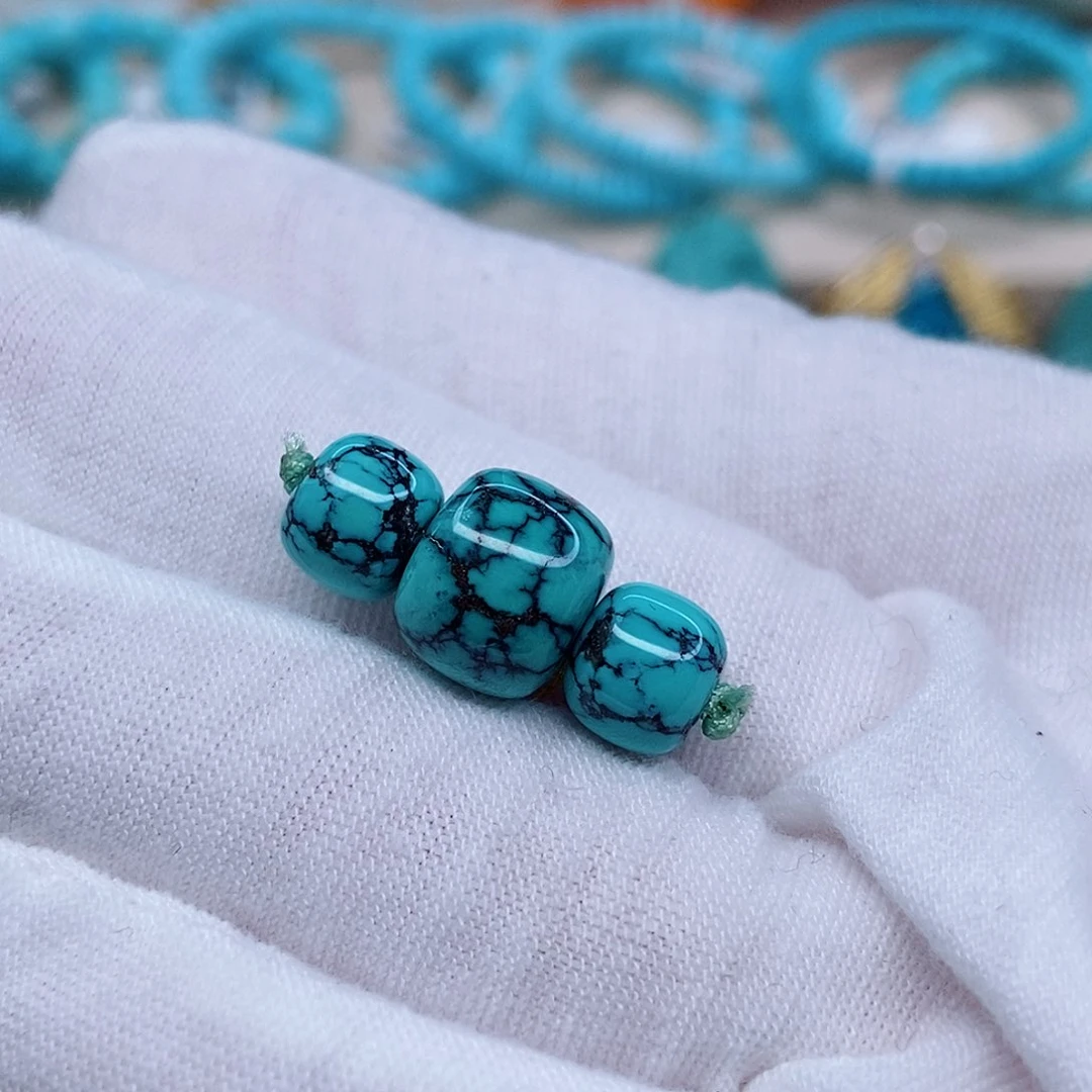 绿松石顶10.5腰7.8未镶嵌